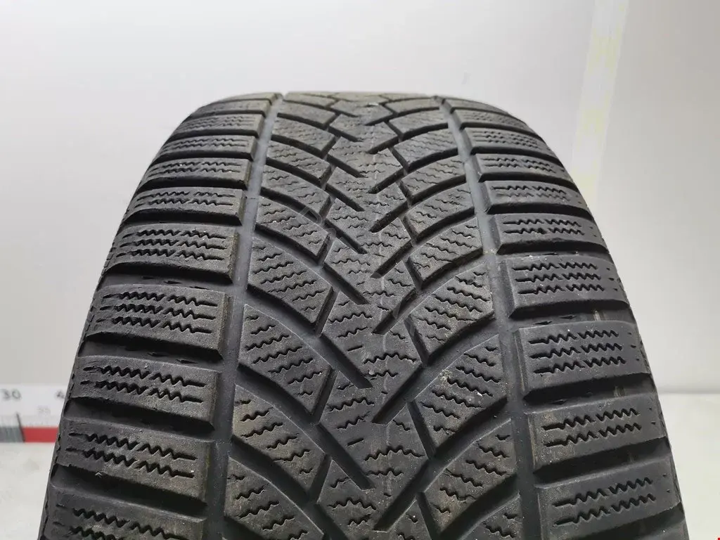 Шины 235, 55R17