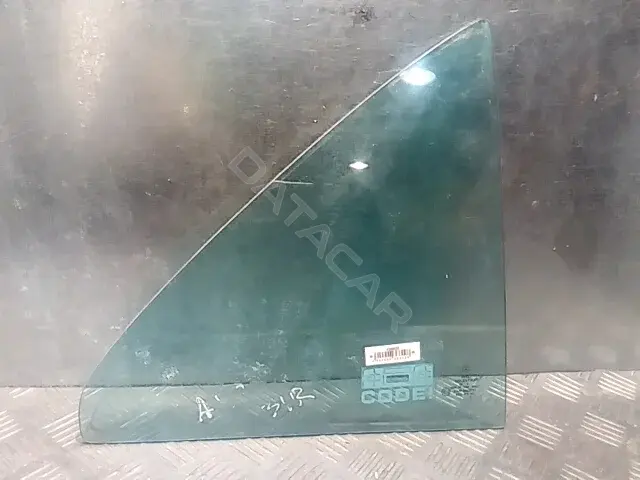 Форточка задняя правая A2107351009