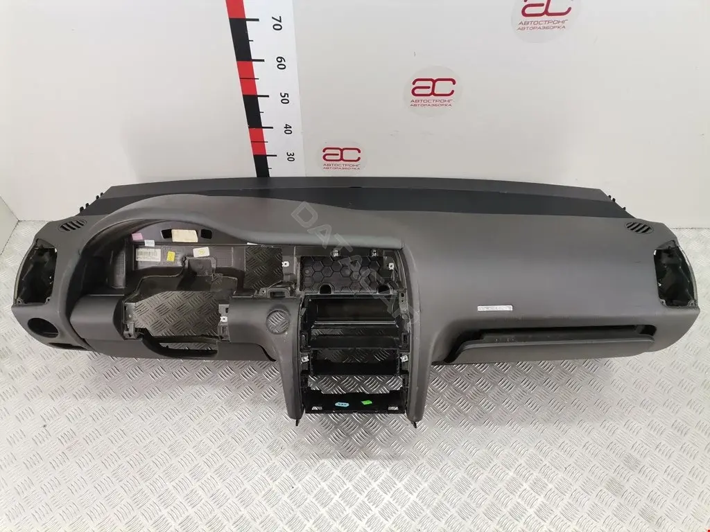 Панель передняя салона (торпедо) 4L1857041N