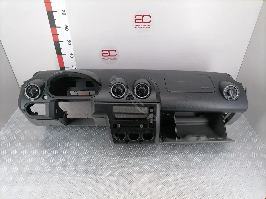 Панель передняя салона (торпедо) 2S6XA04326AAW
