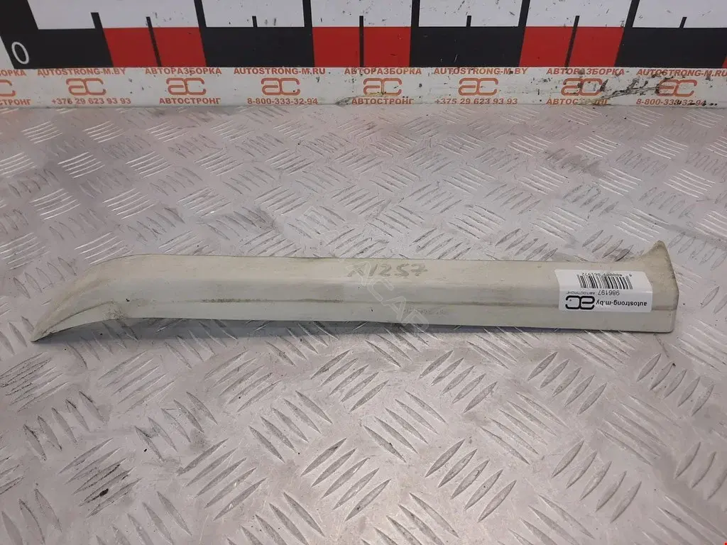 Ус под фару FBM-10691