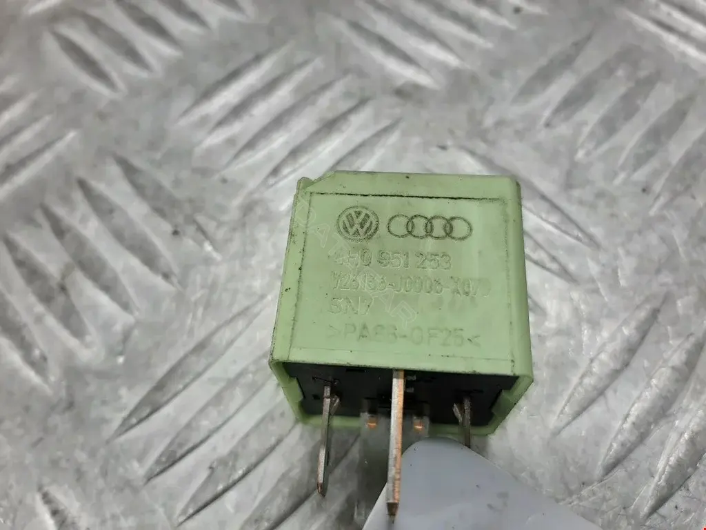 Многофункциональное реле 0025421219, 0025428519, 0025428619