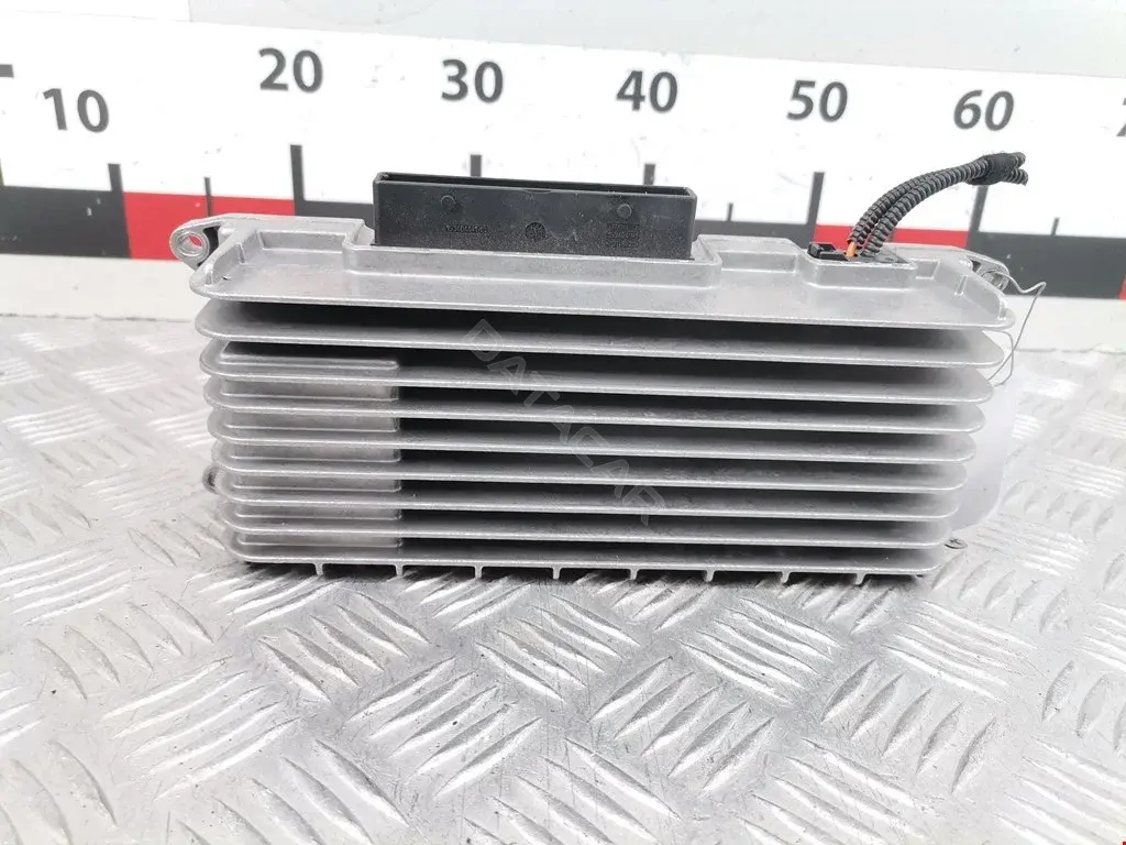 Усилитель музыкальный 4F0035223N, 7203008000