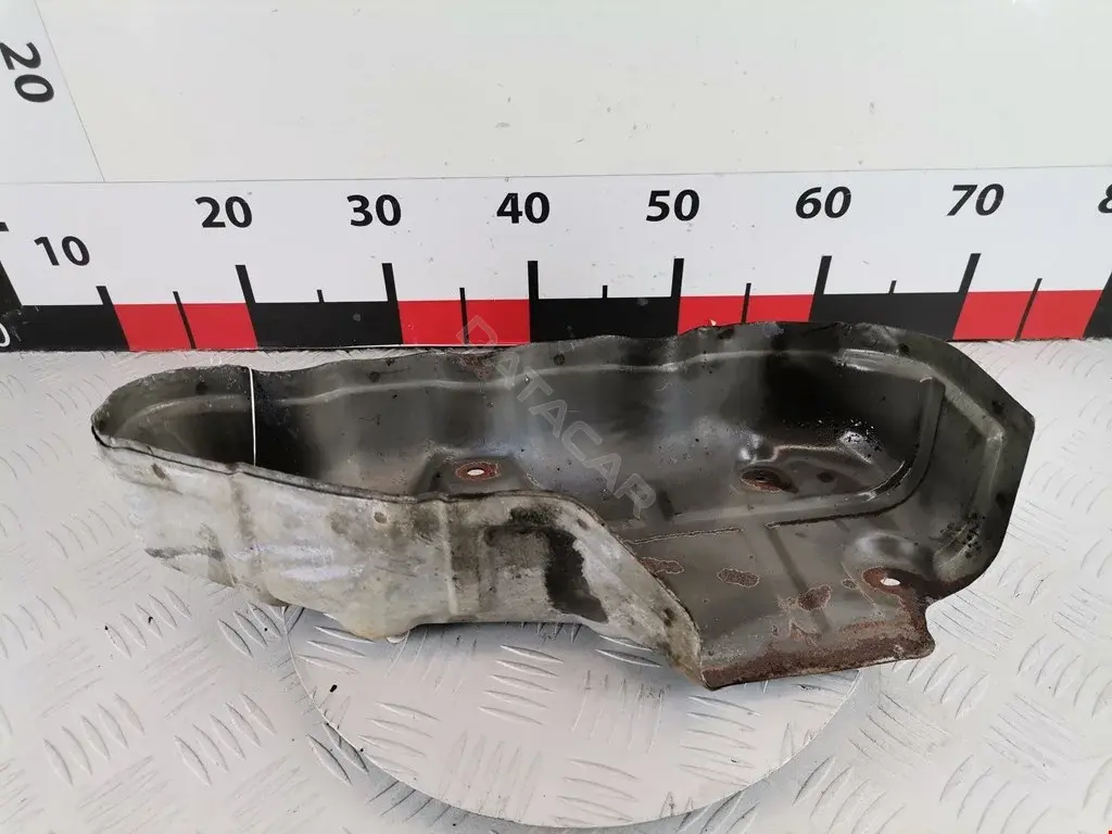 Тепловой экран глушителя RF1G13390B