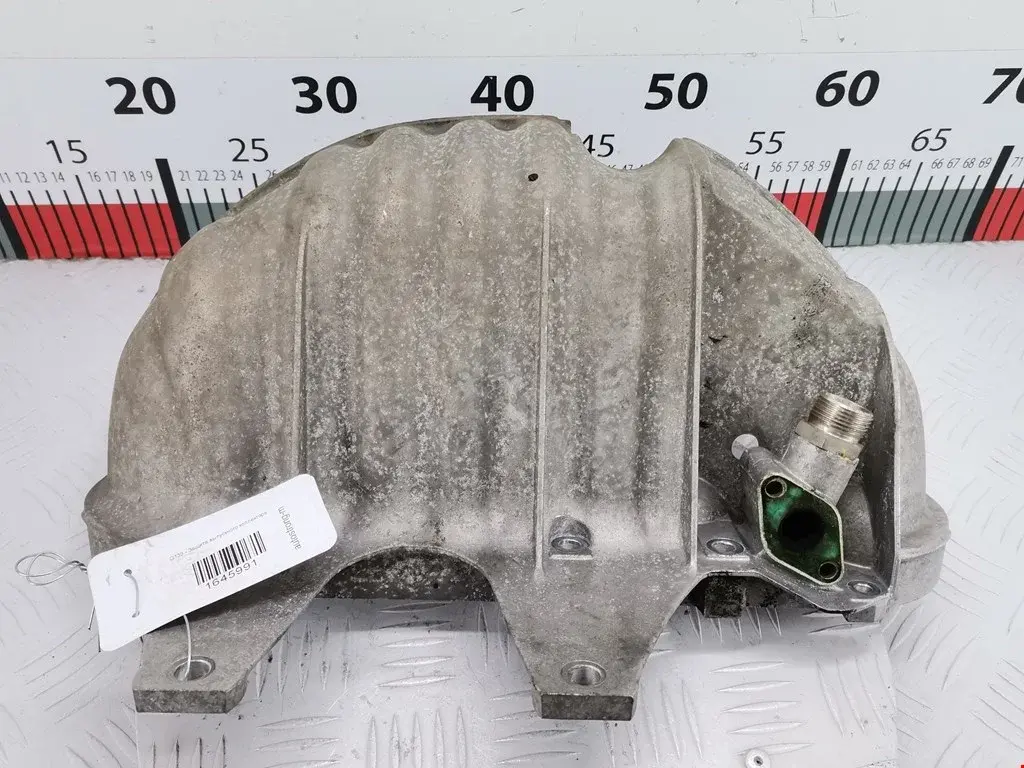 Тепловой экран глушителя 06A133228B, 06A133229E