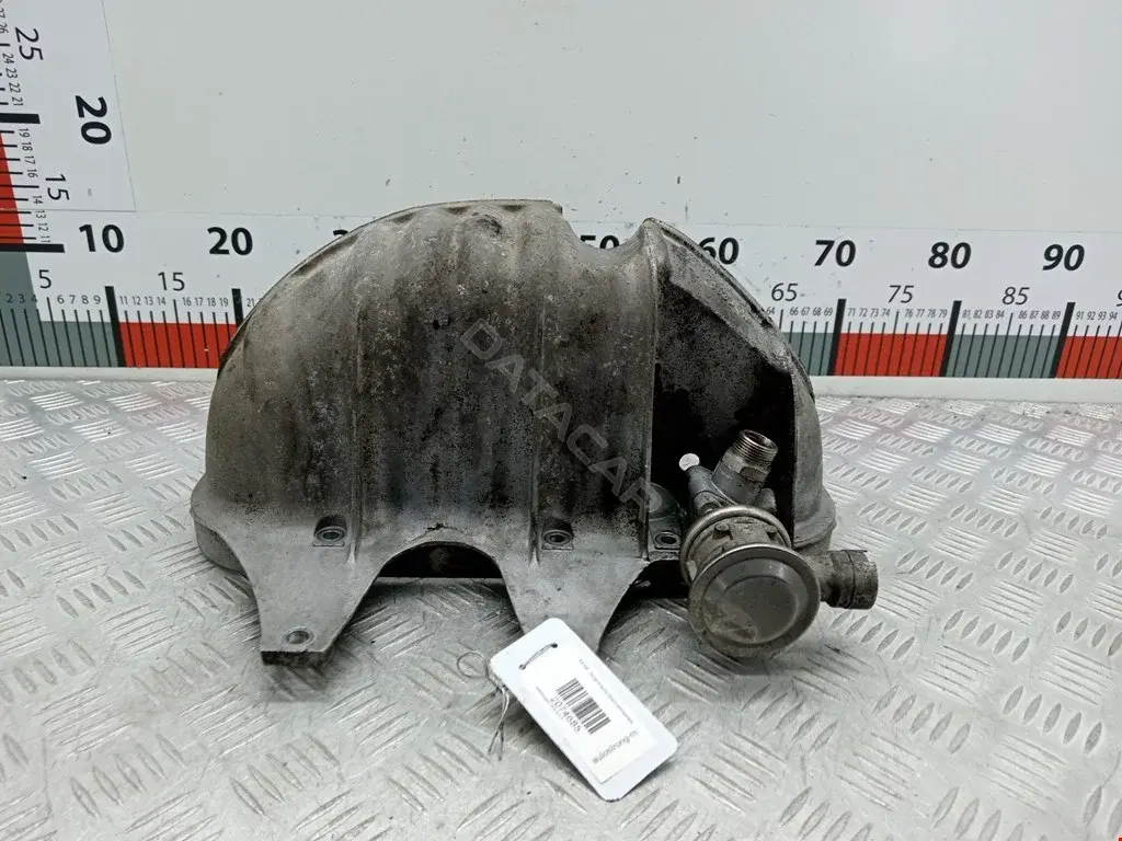 Тепловой экран глушителя 06A133228B, 06A133229E