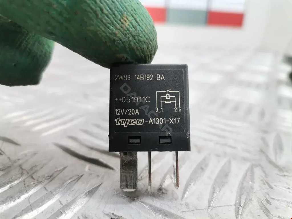 Многофункциональное реле F0AB14B192AA