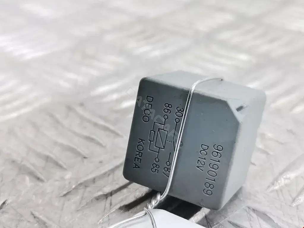 Многофункциональное реле 158733, 201937JD13, 4RA933332591