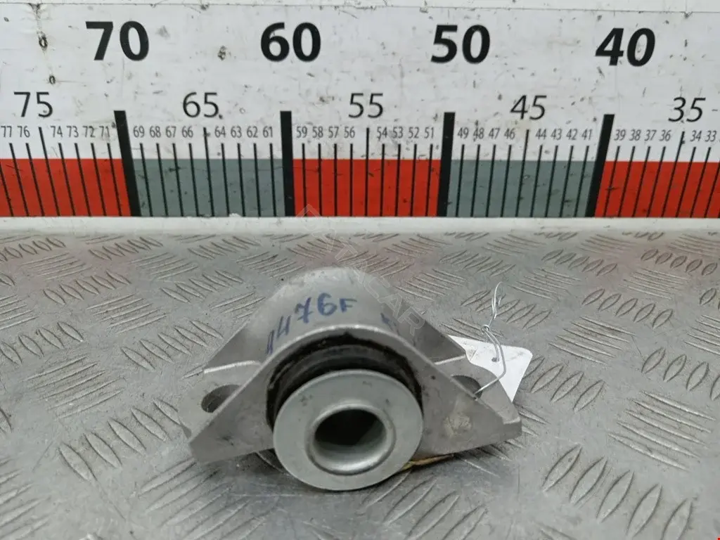Сайлентблок рычага 2012, 7775344, C8218