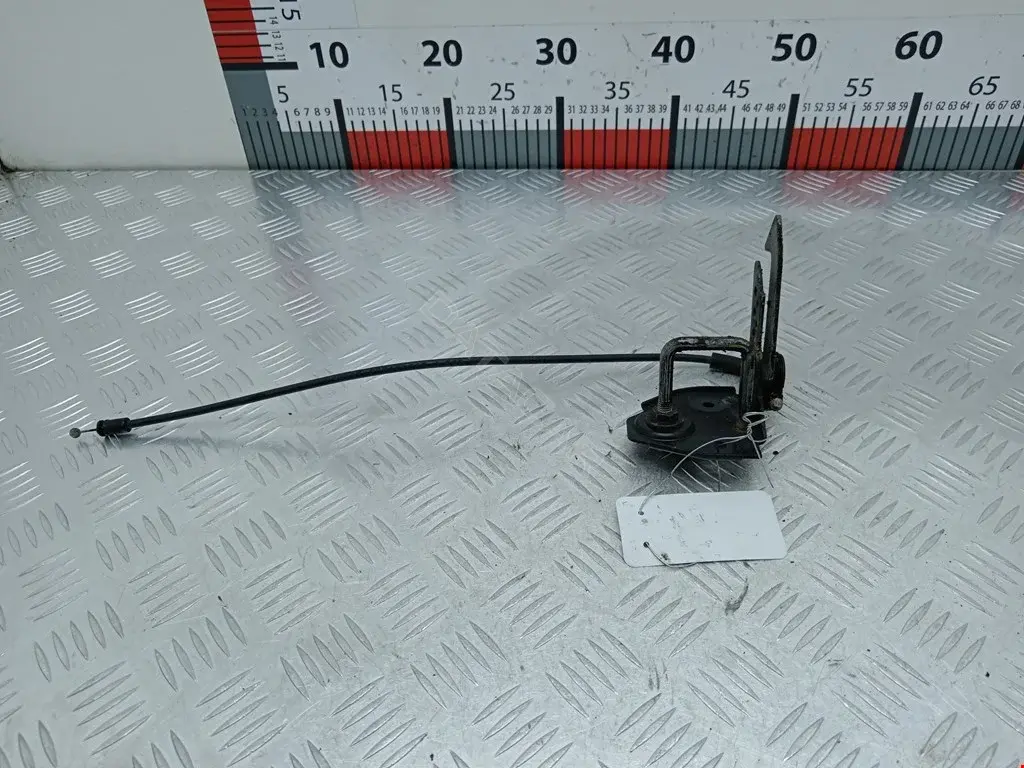 Замок капота 51237183763, 7183763, V202145