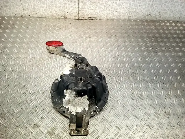 Крепление запаски BHU490010
