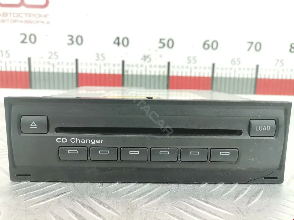 CD-чейнджер 4E0057110E, 4E0910110E