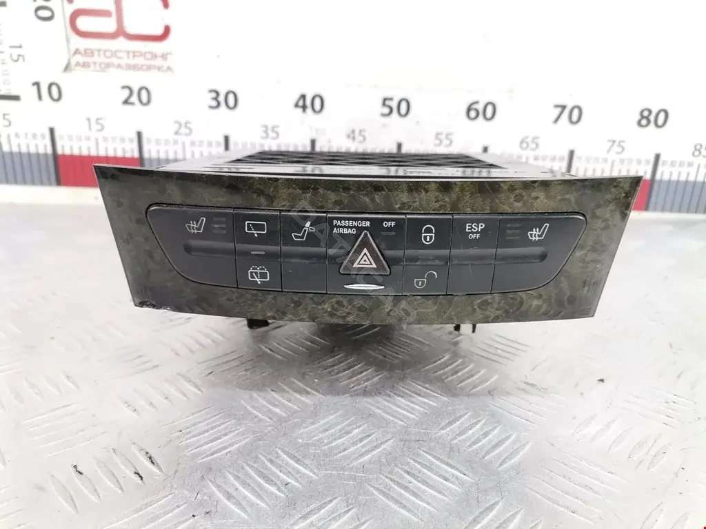 CD-чейнджер A2116800552, A2118275542
