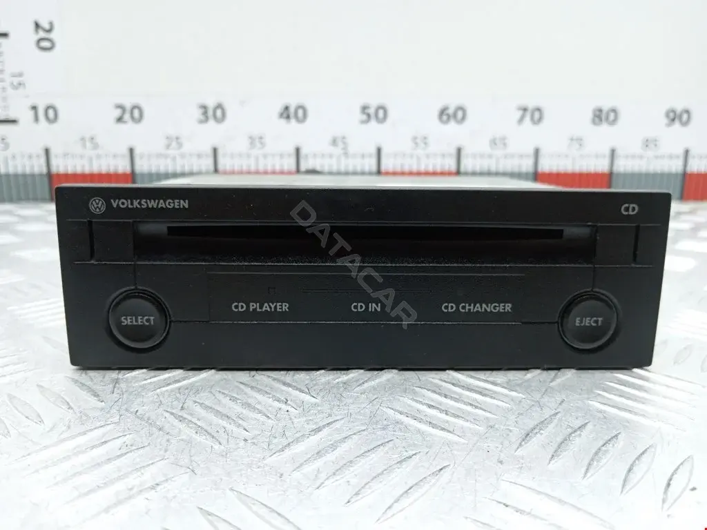 CD-чейнджер CXDV1820LA