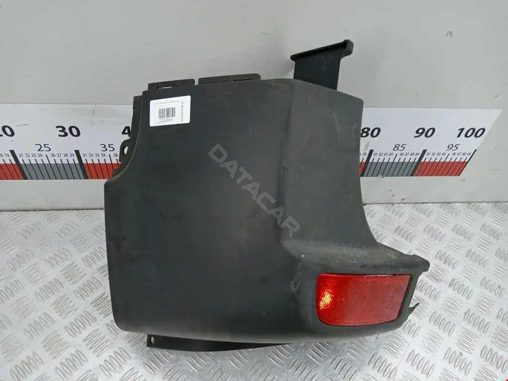 Клык бампера A9068802371
