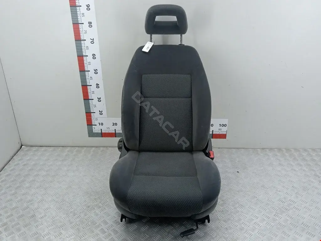 Сиденье 2076638