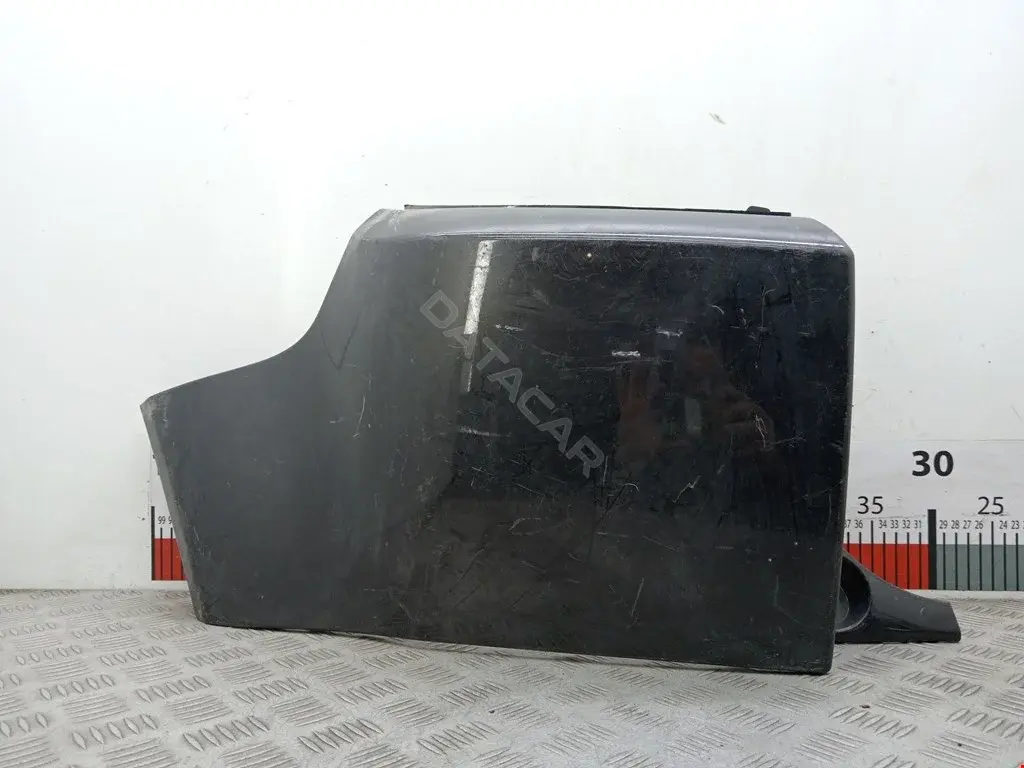 Клык бампера BJ3217927A