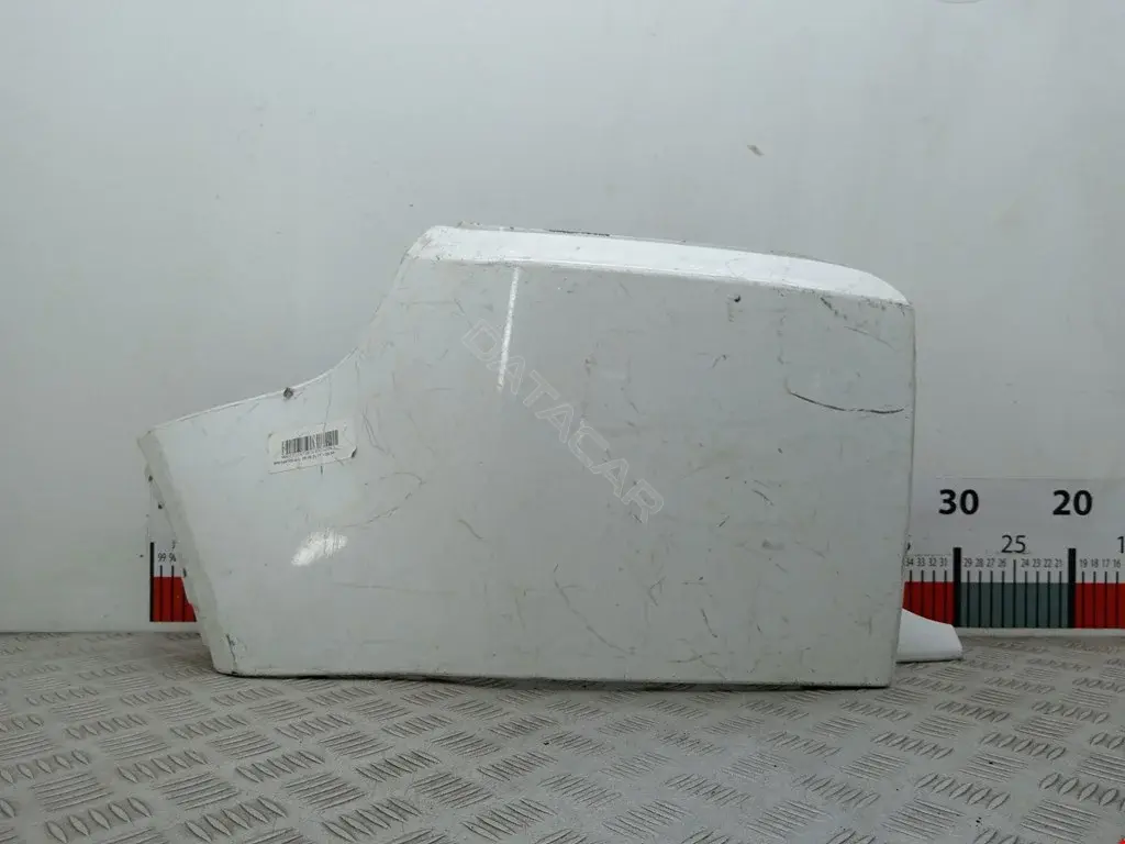 Клык бампера BJ3217927A