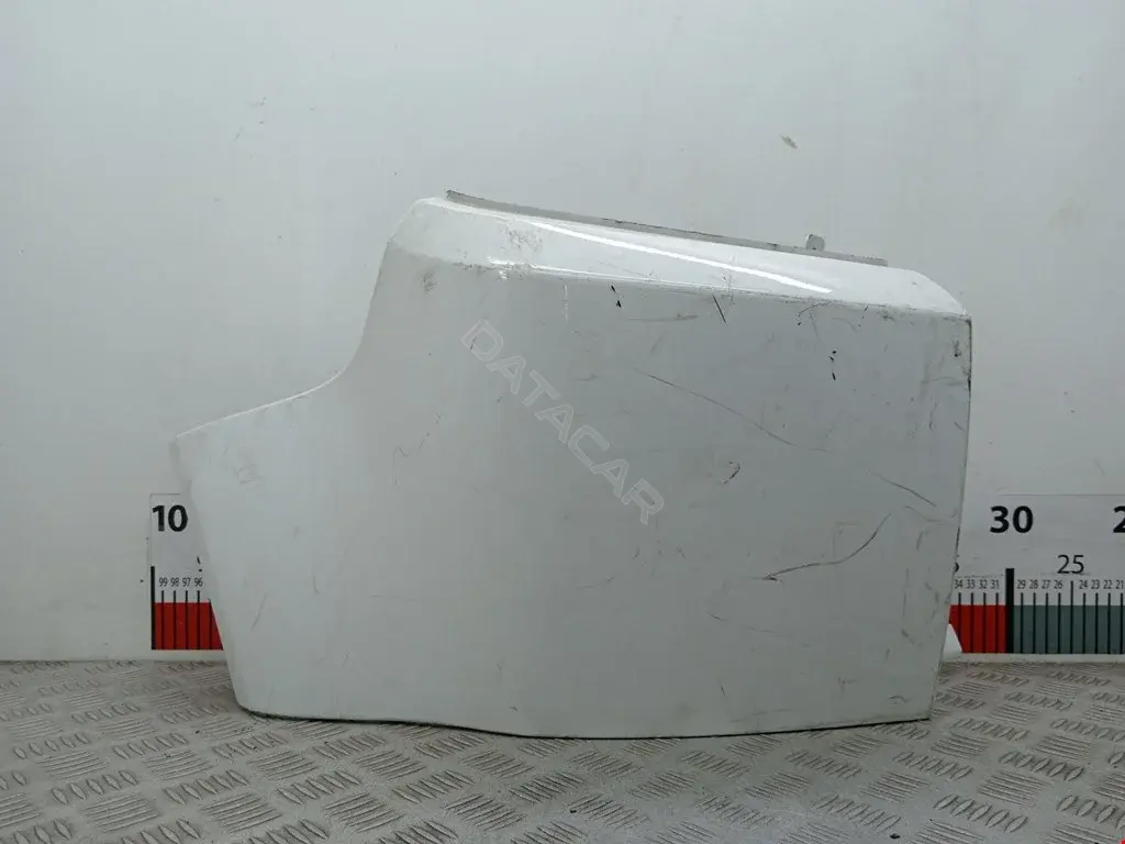 Клык бампера BJ3217927A