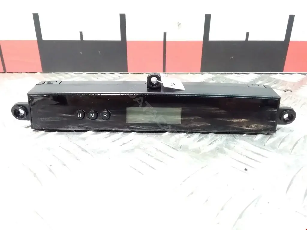 Часы 945102B000