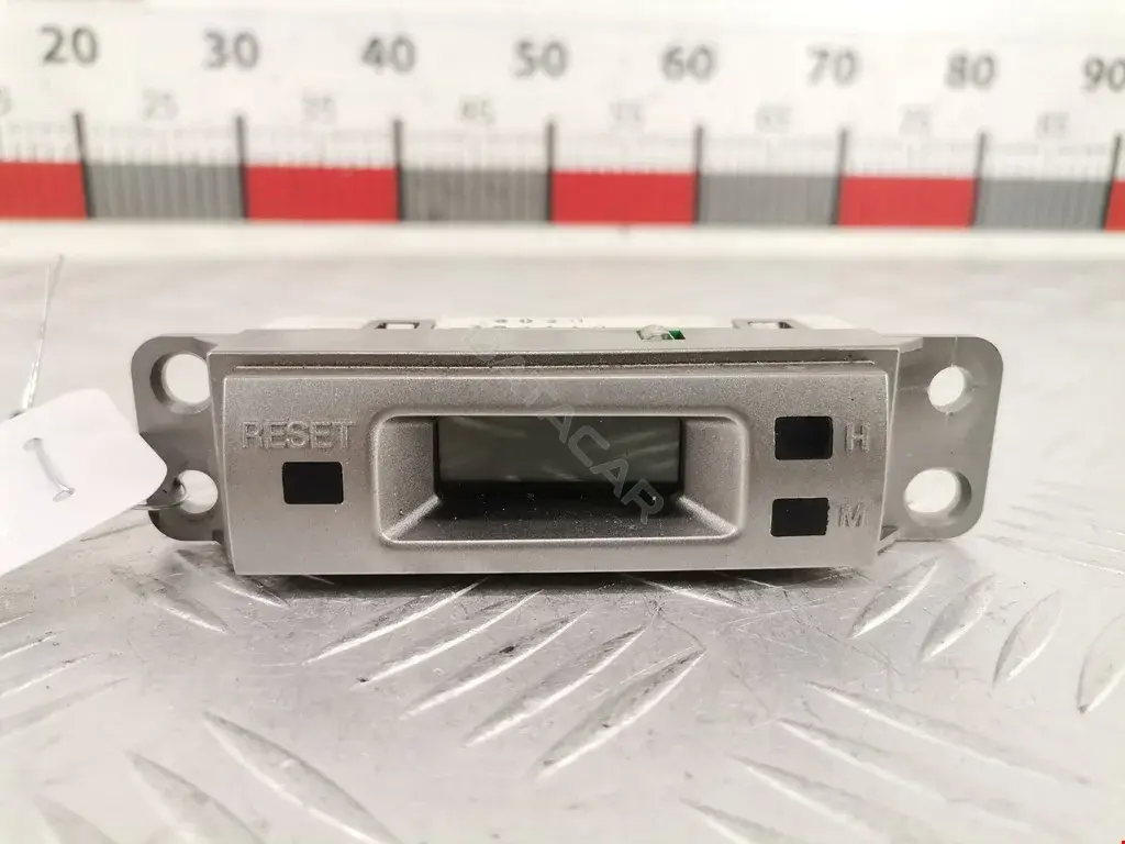 Часы DE9055710