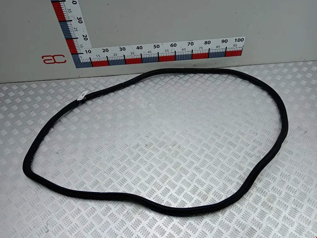 Уплотнитель двери 3T5867367