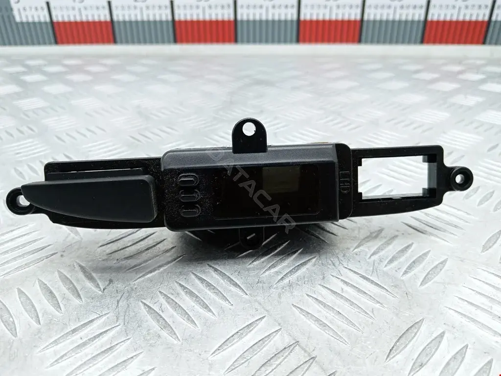 Часы 959003C010