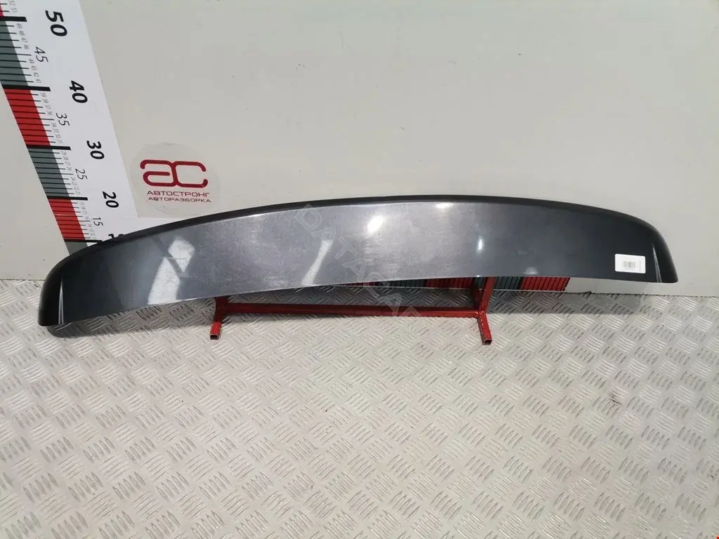 Спойлер задний 8V41S44210AF