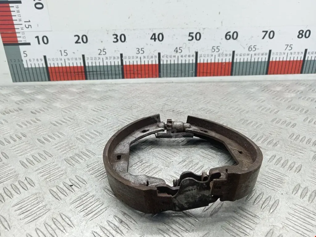 Колодки ручника 03013797022, 104935, 12053005