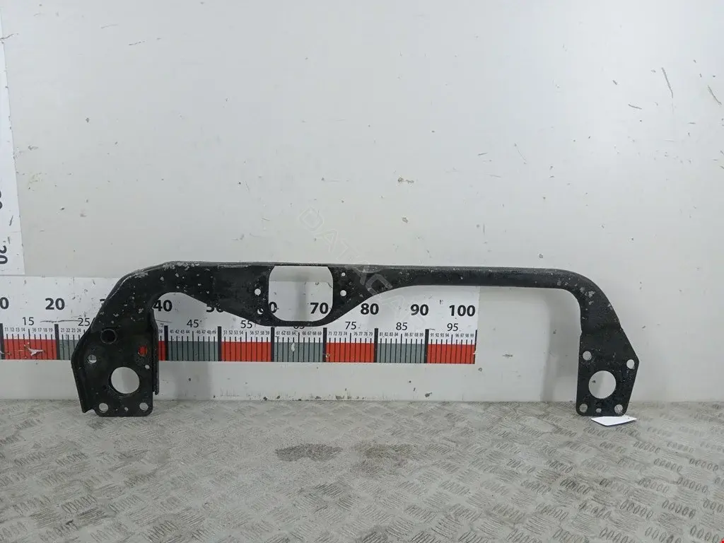 Балка под радиатор 4B0805851C