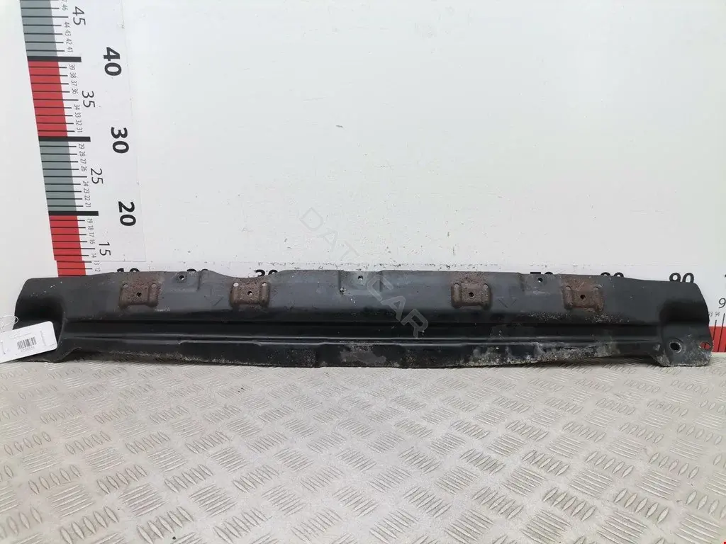 Балка под радиатор 7L0199207A