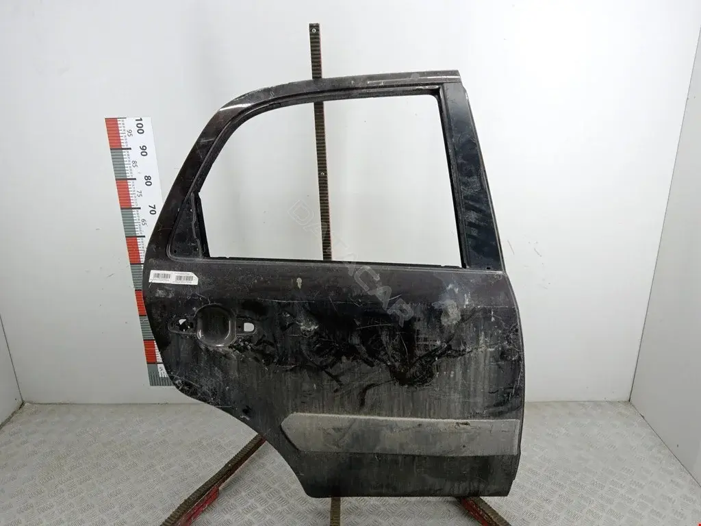 Дверь 6800379J00, 6800379J00000