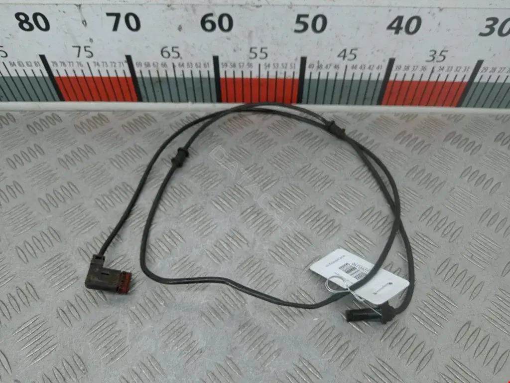 Датчик АБС A0395452928