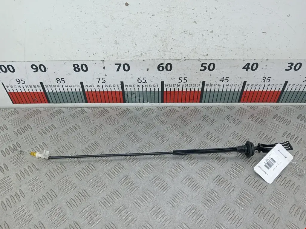 Трос двери 7N0837085B