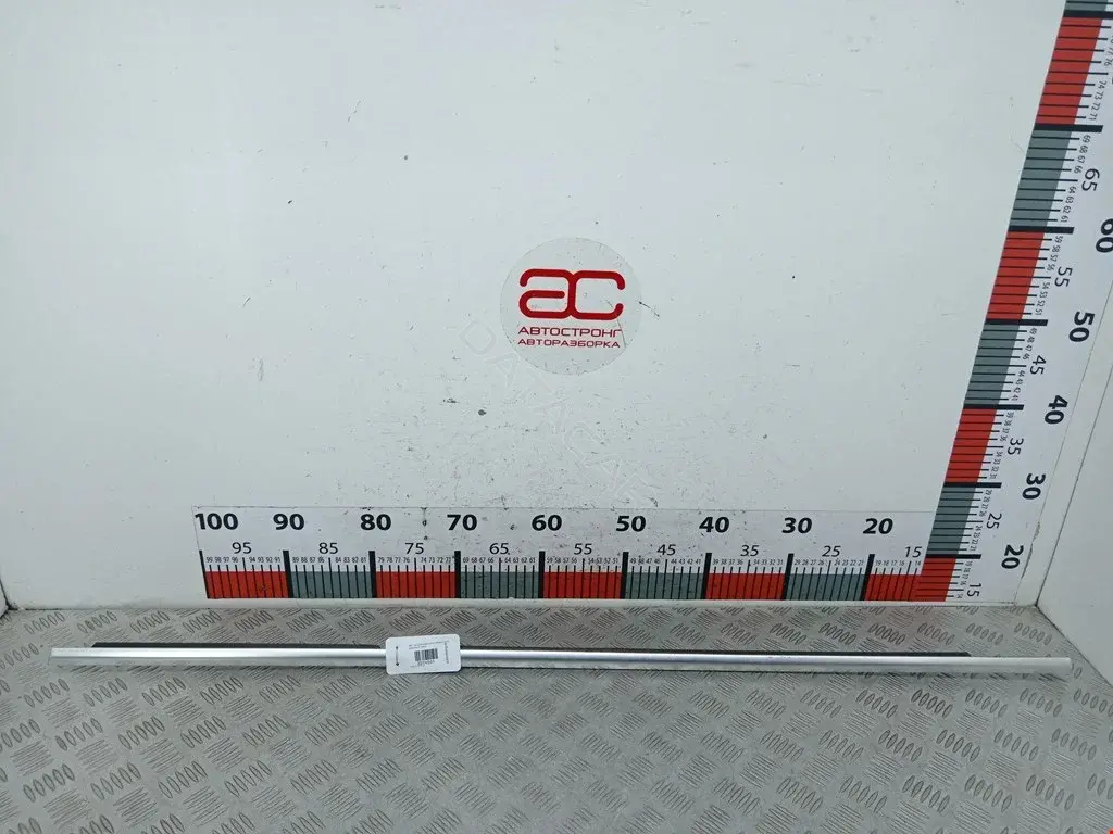 Молдинг двери 2274501