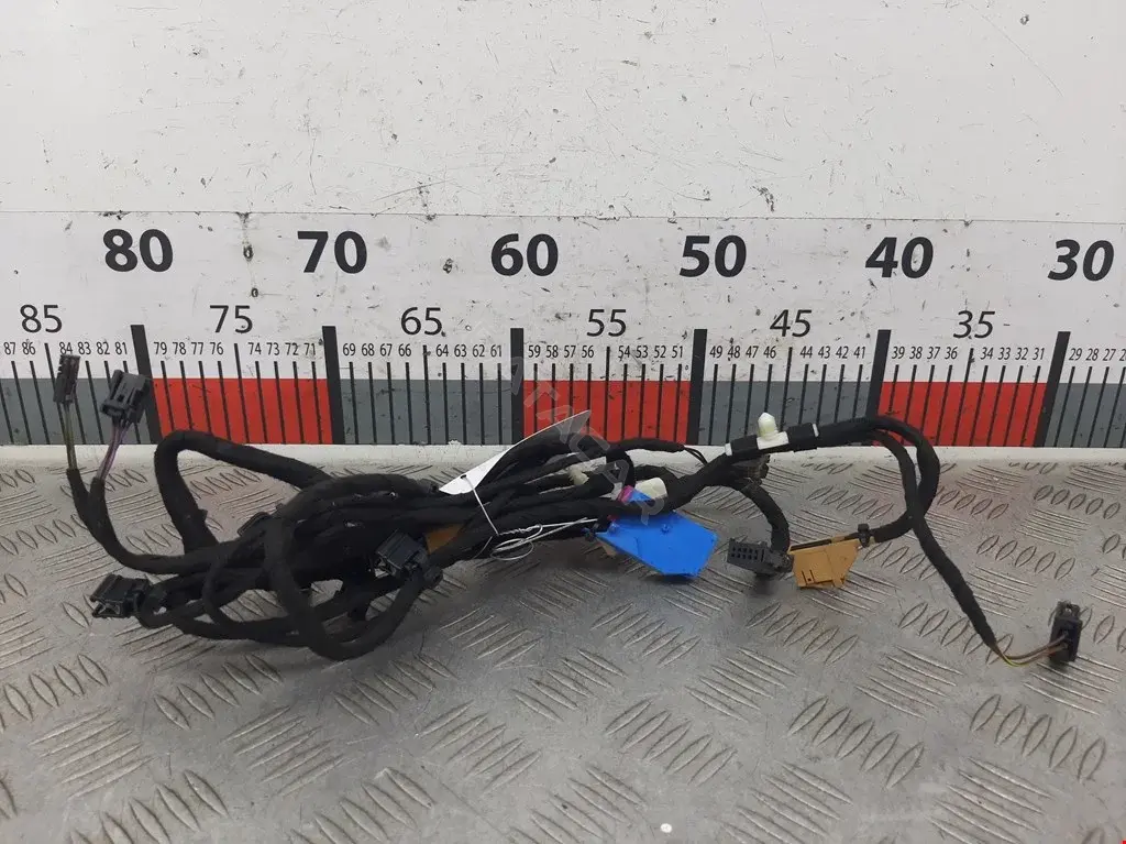 Проводка двери 4L0971035C