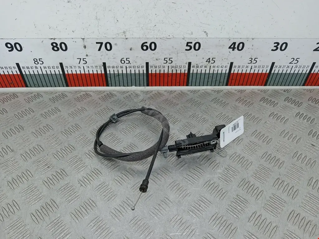 Трос сиденья 52207462585