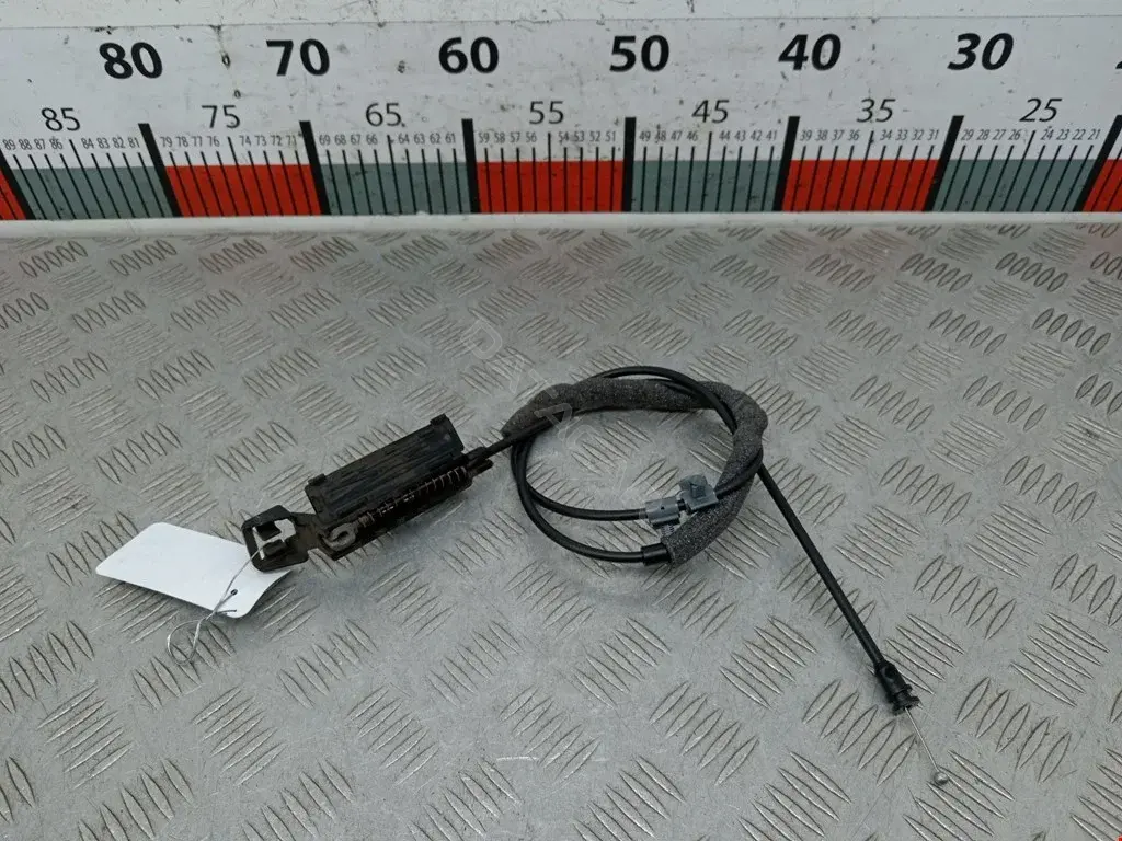 Трос сиденья 52207462585