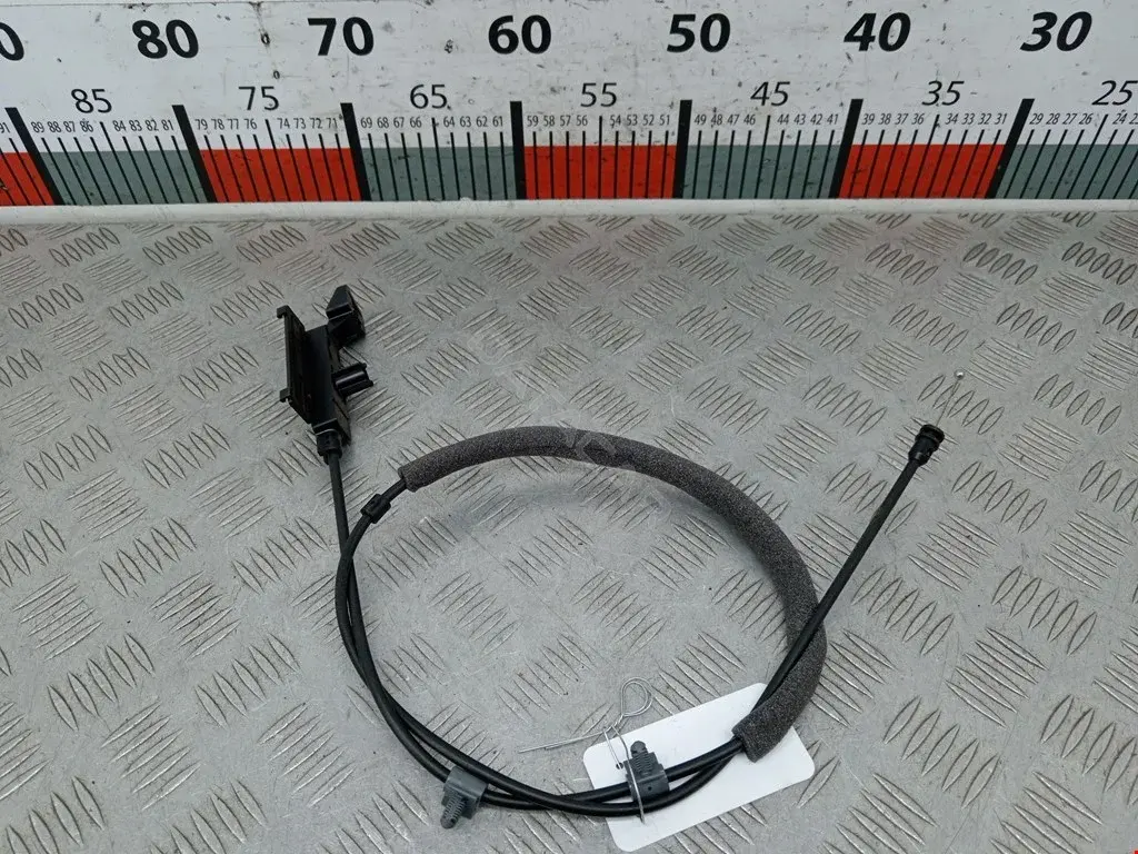 Трос сиденья 52207462585
