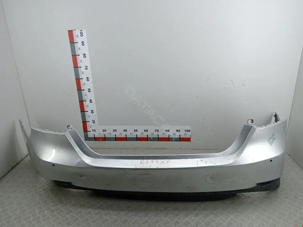 Задний бампер 5215006B80, 5215206B80