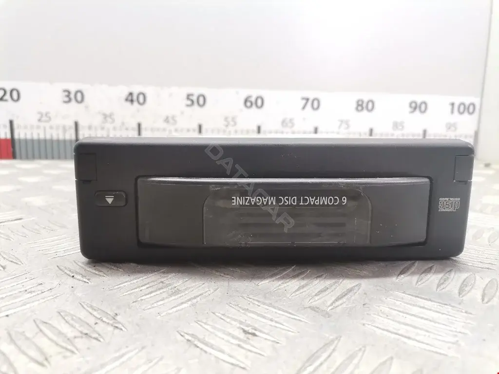 CD-чейнджер 65126986081
