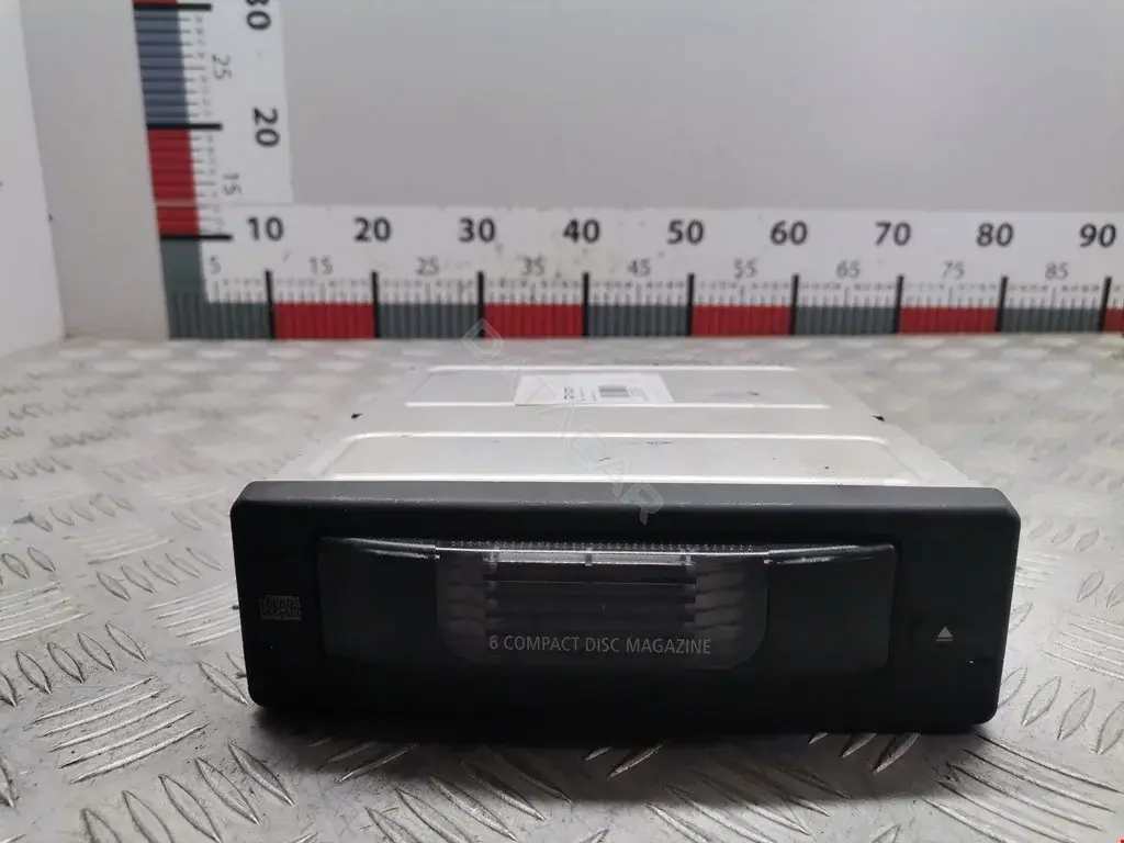 CD-чейнджер 65126949694