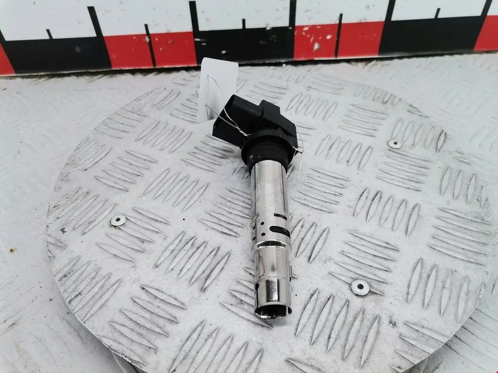 Катушка зажигания 00408, 032905100A, 032905100B