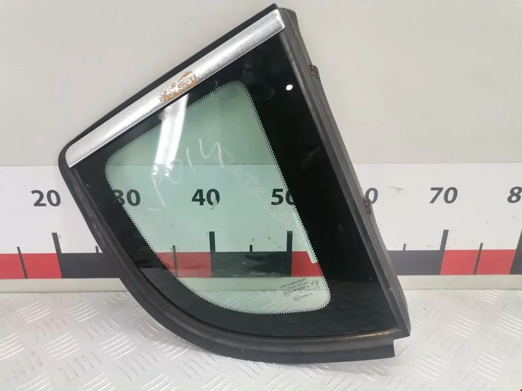 Стекло двери 8569XJ