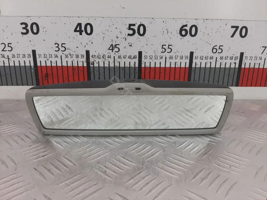 Внутреннее зеркало 1K0857511E
