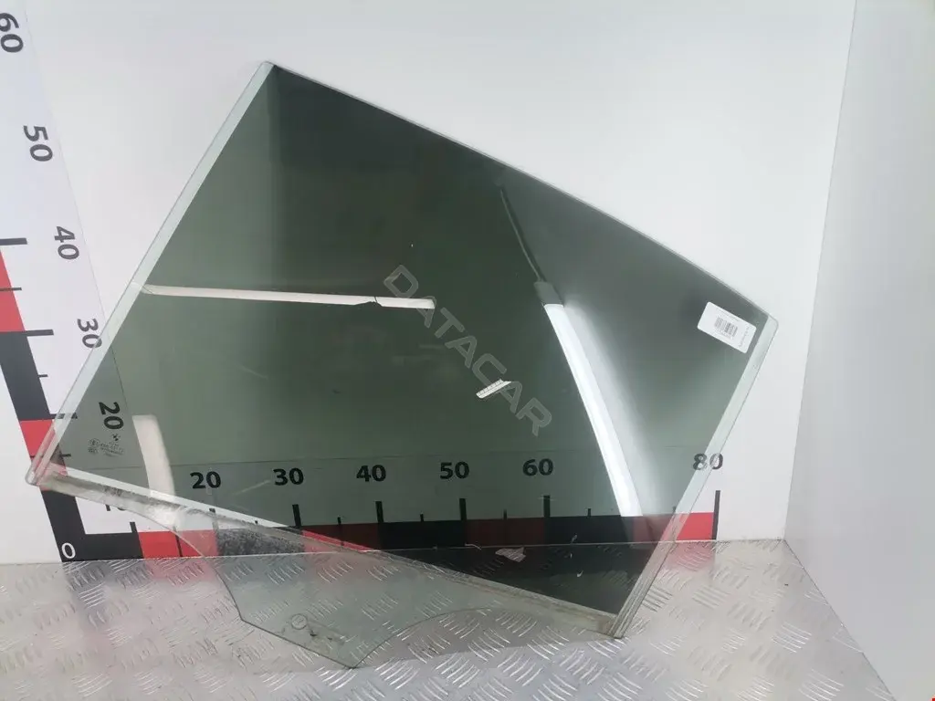 Стекло двери 04717541AB, 29799HG, 410052440