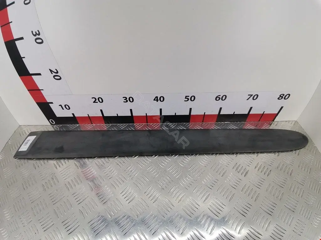 Молдинг двери 4070632, 5703040536574P, 8546G0