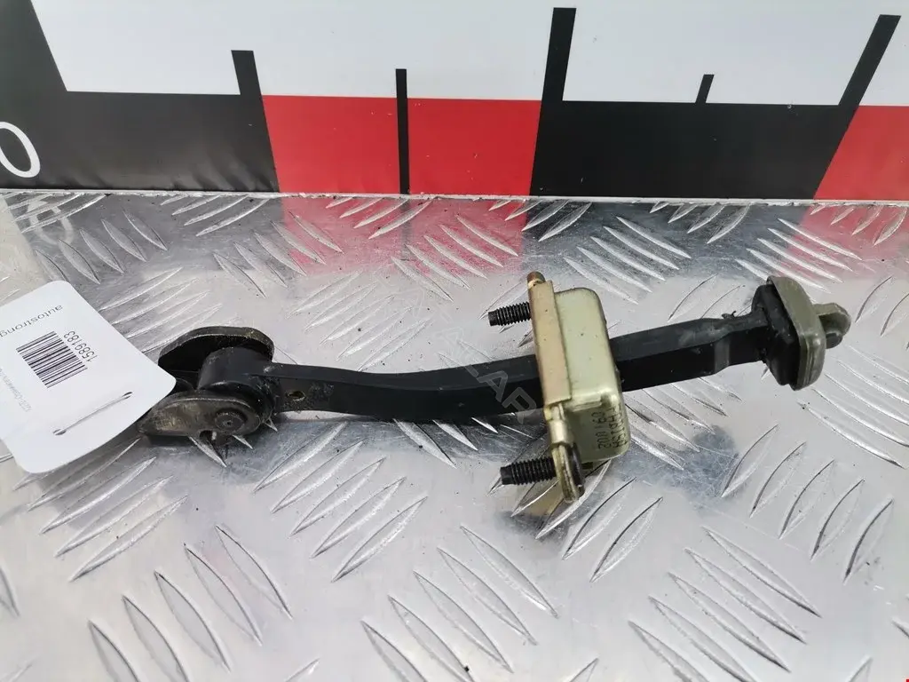 Ограничитель двери XS4AA23500BA