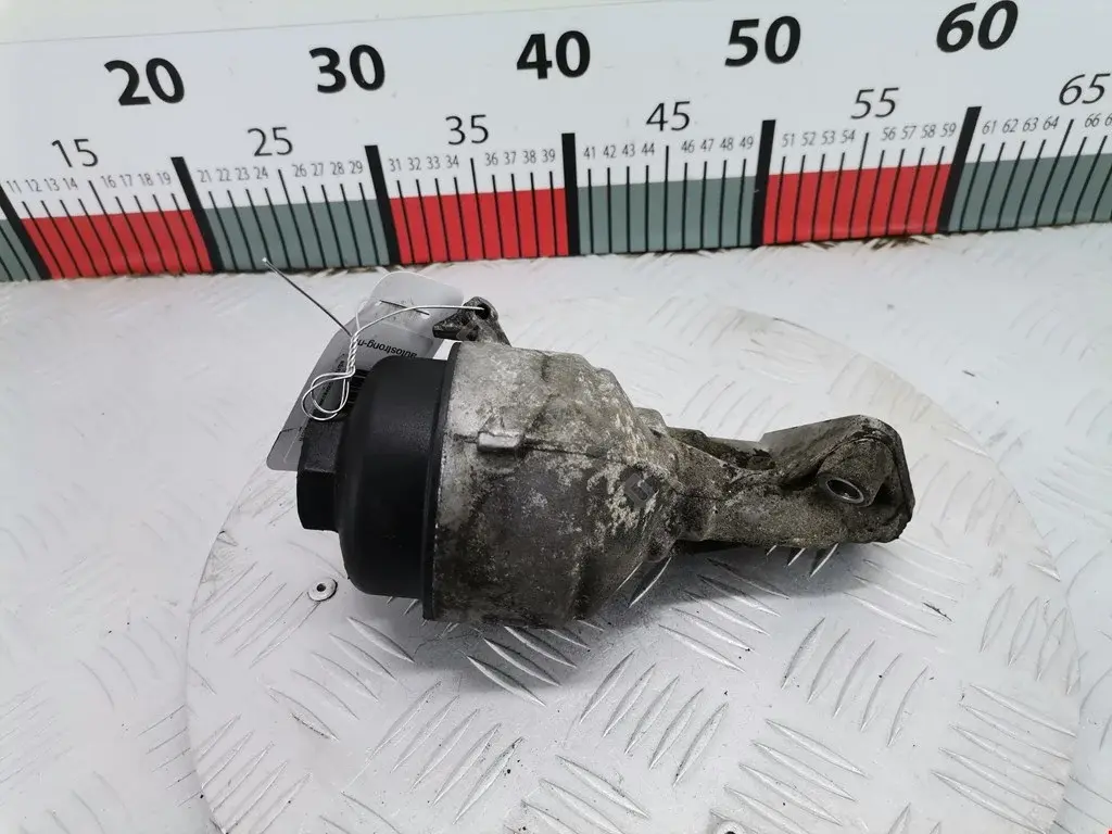 Корпус масляного фильтра 030115466A, 03D115403D, 03D115466A
