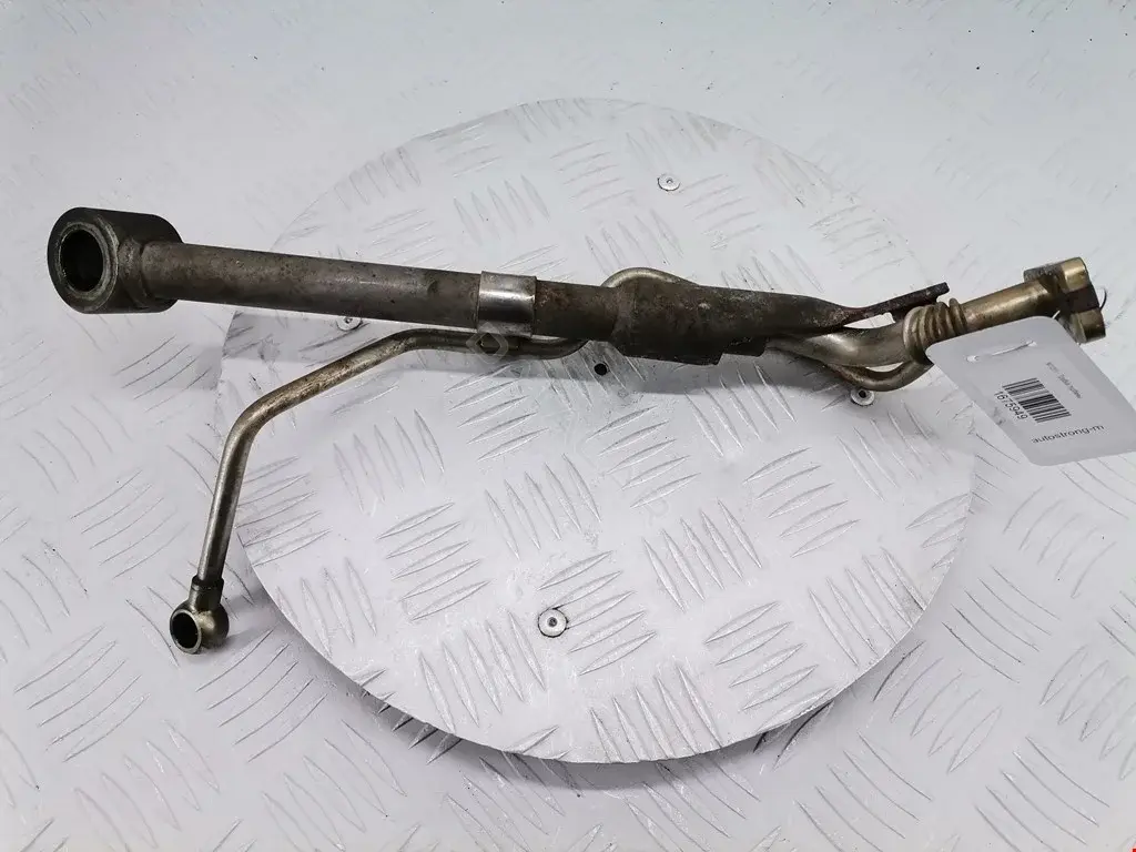 Маслопровод турбины 03L145736AH, 03L145736B, OP10257